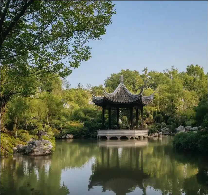 钦州幼翠餐饮有限公司